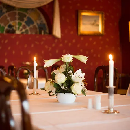 Fogadó Den Gamle Graensekro 3*