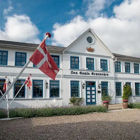 بيت ريفي Den Gamle Graensekro