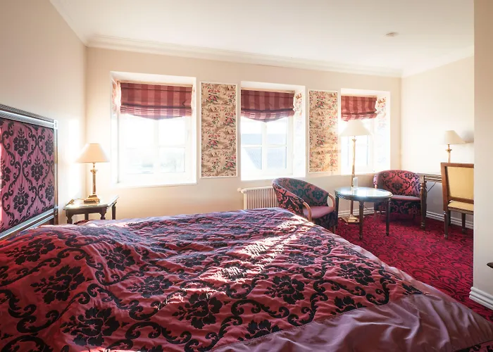 Den Gamle Graensekro Gasthof 3*